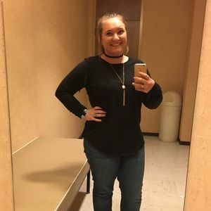 Meet your Posher, Cari